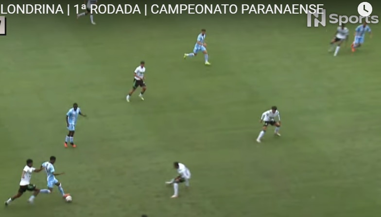 Lance do segundo gol do Londrina contra o Coritiba