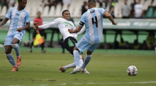 Ruan Assis em Coritiba 0x2 Londrina, no Couto Pereira