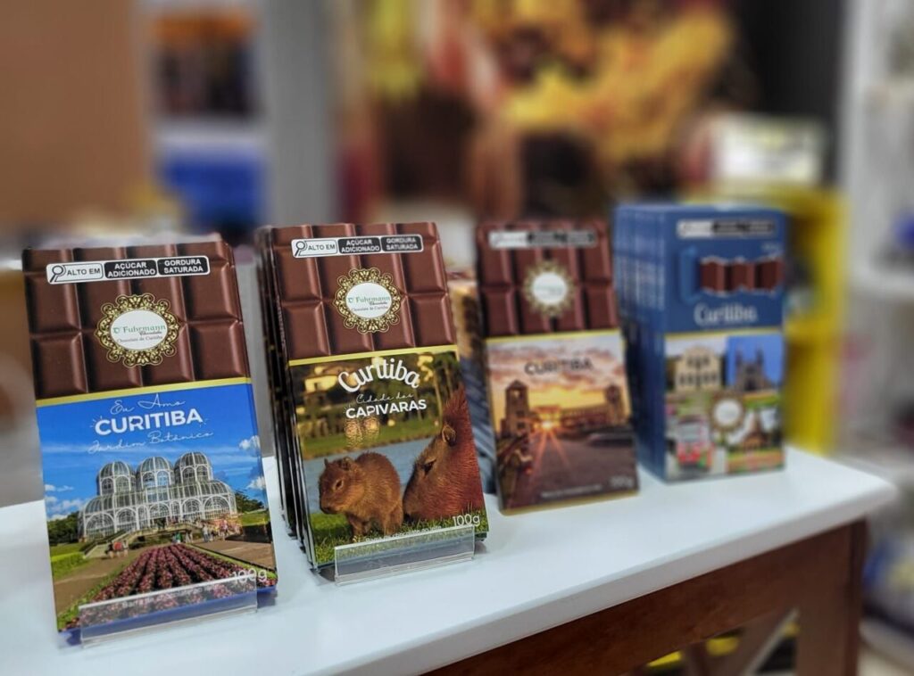 Embalagens com pontos turísticos (fotos divulgação)