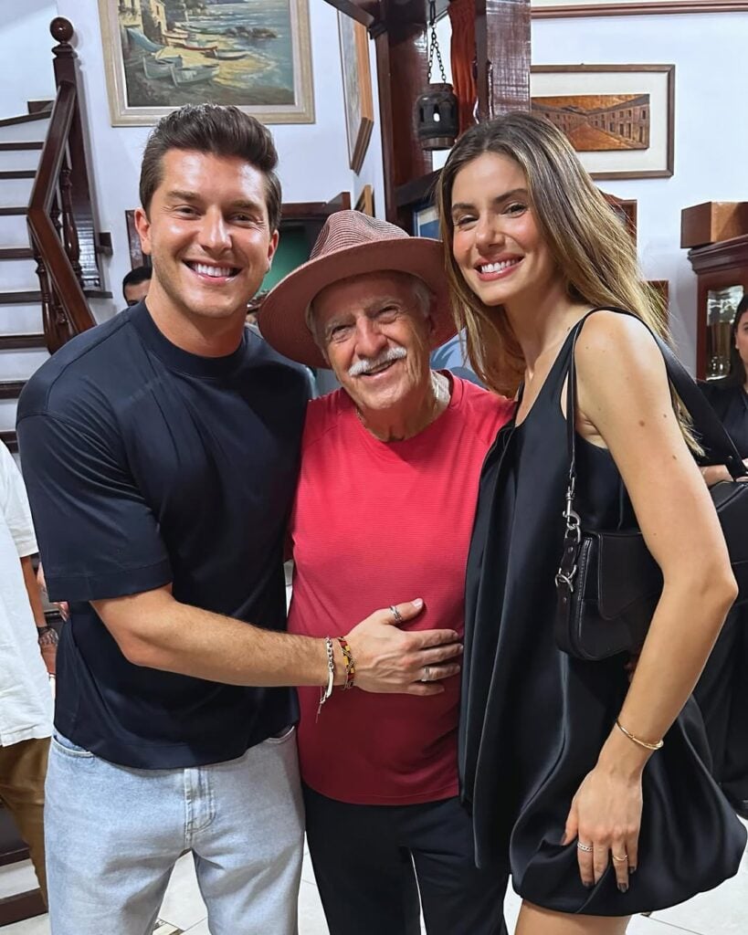 Klebber Toledo Ary Fontoura e Camila Queiroz