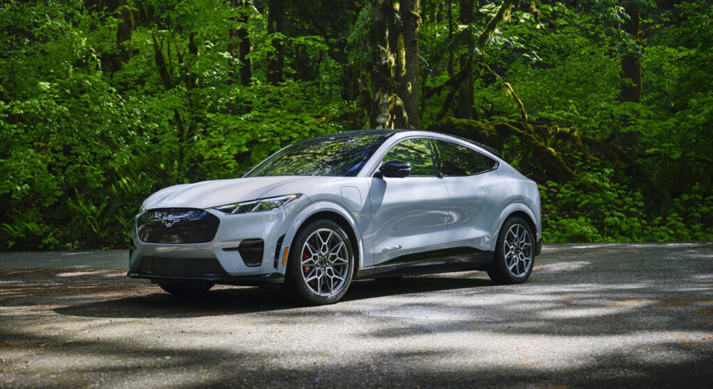 Shown with optional equipment and extra cost color option.