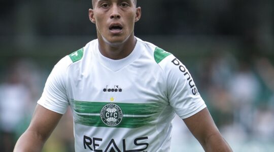 O volante Sebá Gómez: Cianorte x Coritiba