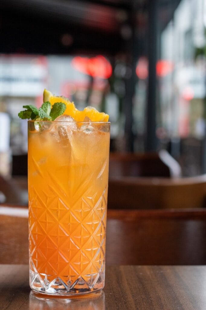 Sunset Peach Splash