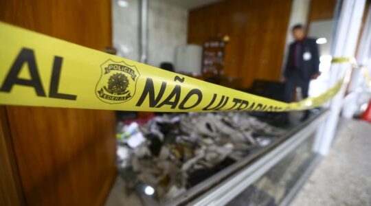 atos golpistas abraco democracia