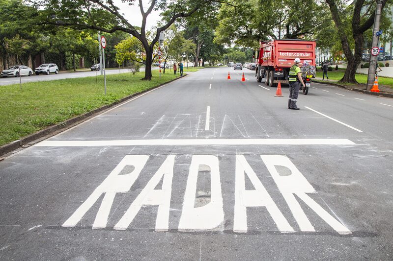 radar nas ruas sinalizacao