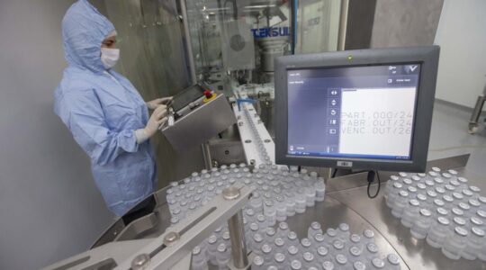tecpar_-_laboratorio_vacina_antirrabica_3