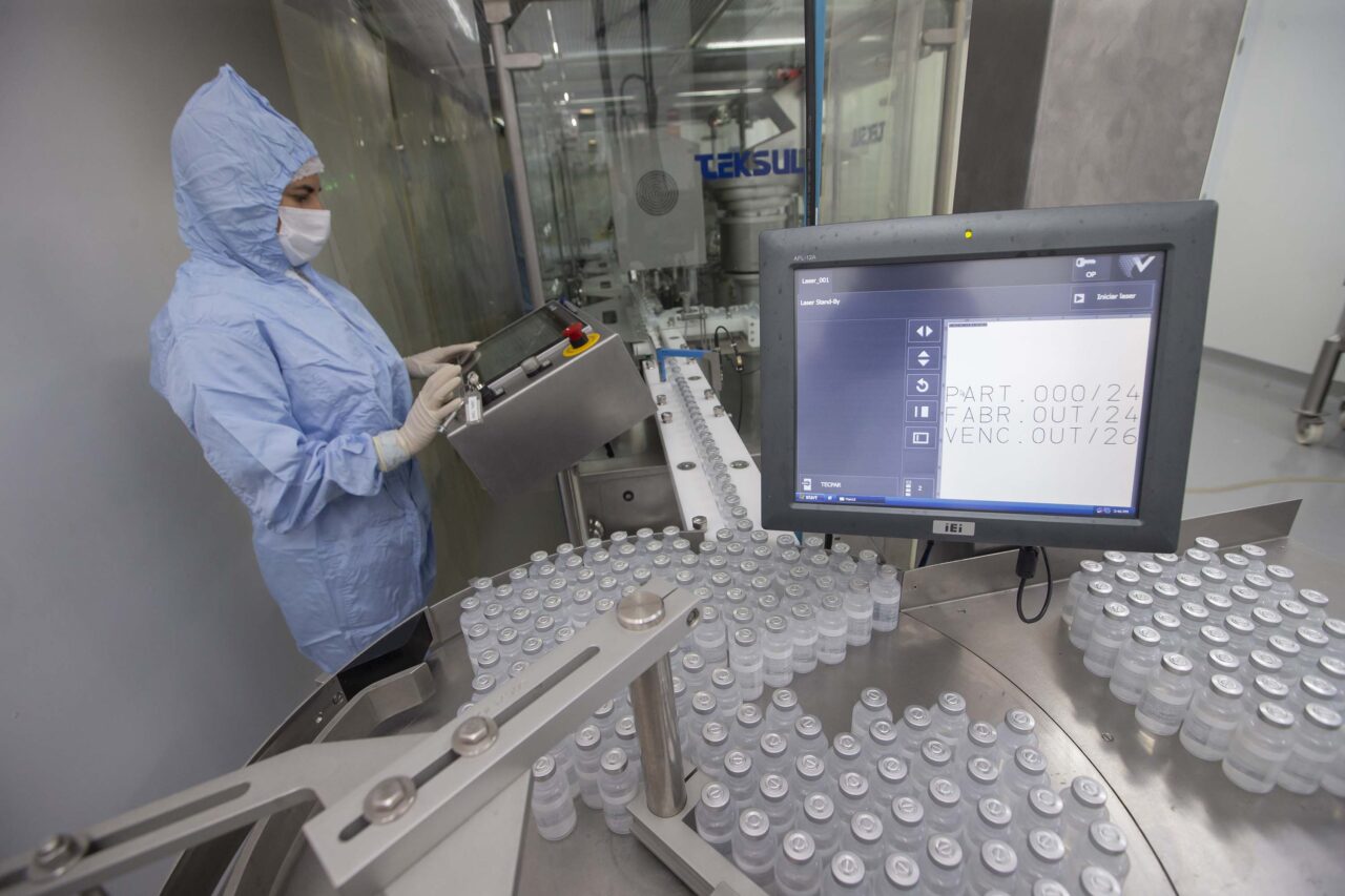 tecpar_-_laboratorio_vacina_antirrabica_3