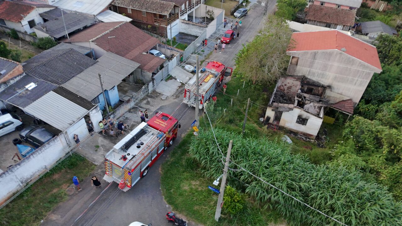 12policia3