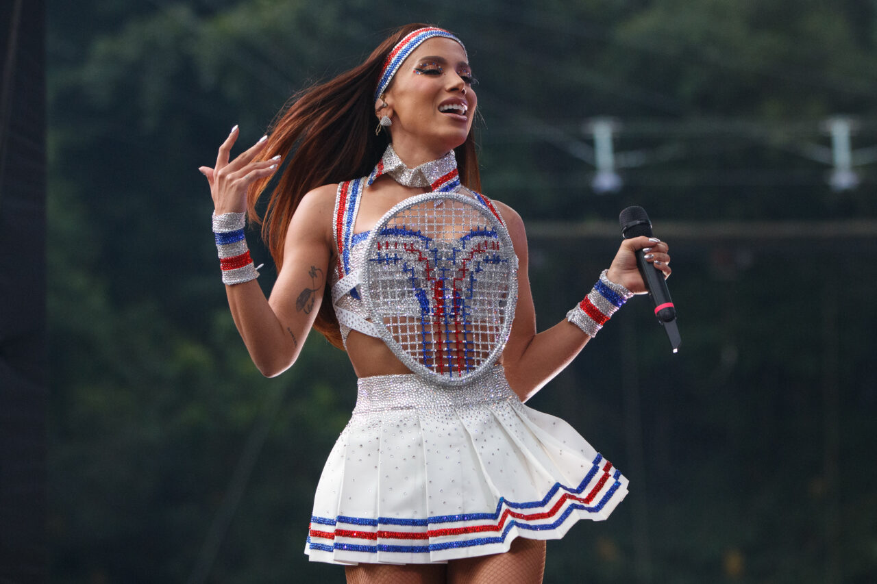 Anitta7