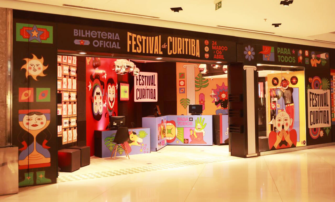 Bilheteria física do Festival de Curitiba fica no Piso L2 do Shopping Mueller (Créd. Lina Sumizono)