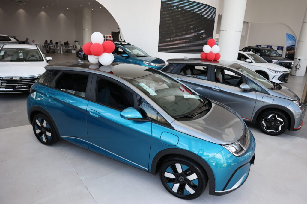CARRO ELETRICO BYD