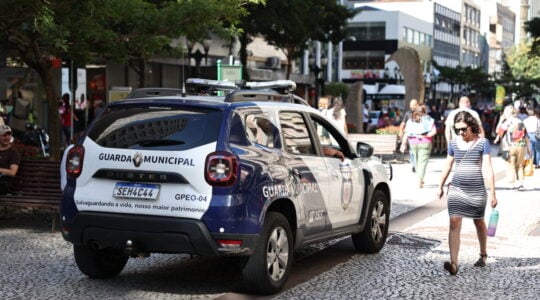 GUARDA MUNICIPAL E PM REFORÇAM A  SEGURANÇA NO CENTRO DE CURITIBA