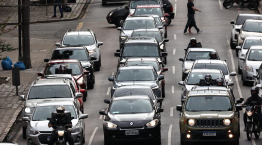 TRANSITO CONGESTIONAMENTO