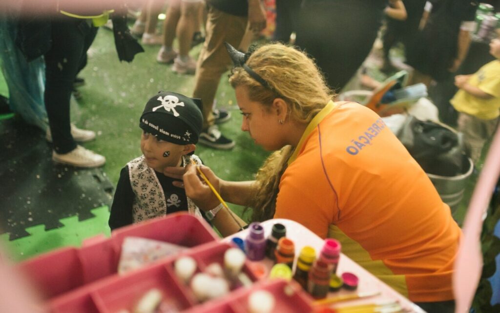 Carnakids terá camarim de pintura e diversão para a criançada – Cred Carolina Costa