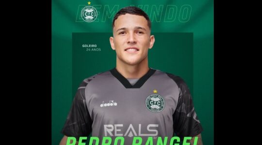 O goleiro Pedro Rangel é anunciado como reforço do Coritiba