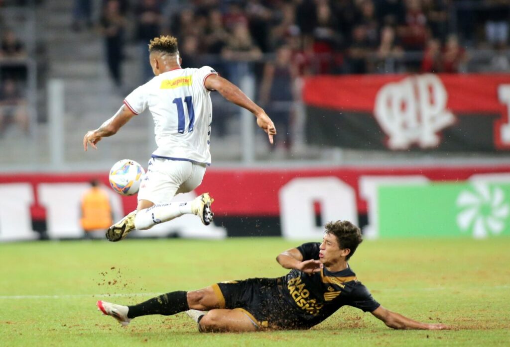 João Cruz, do Athletico