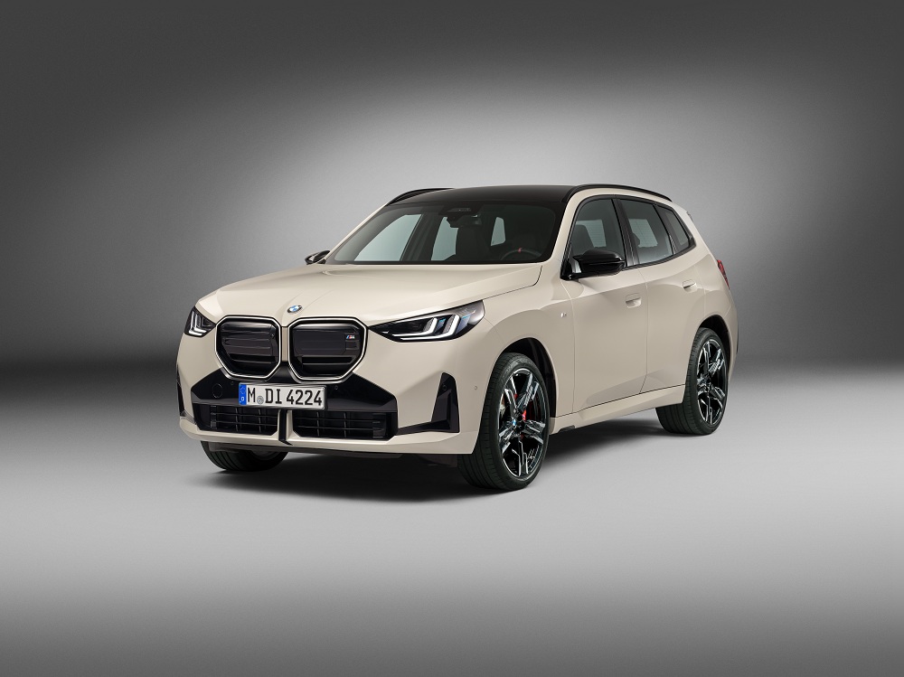 P90555184_highRes_the-new-bmw-x3-m50-x
