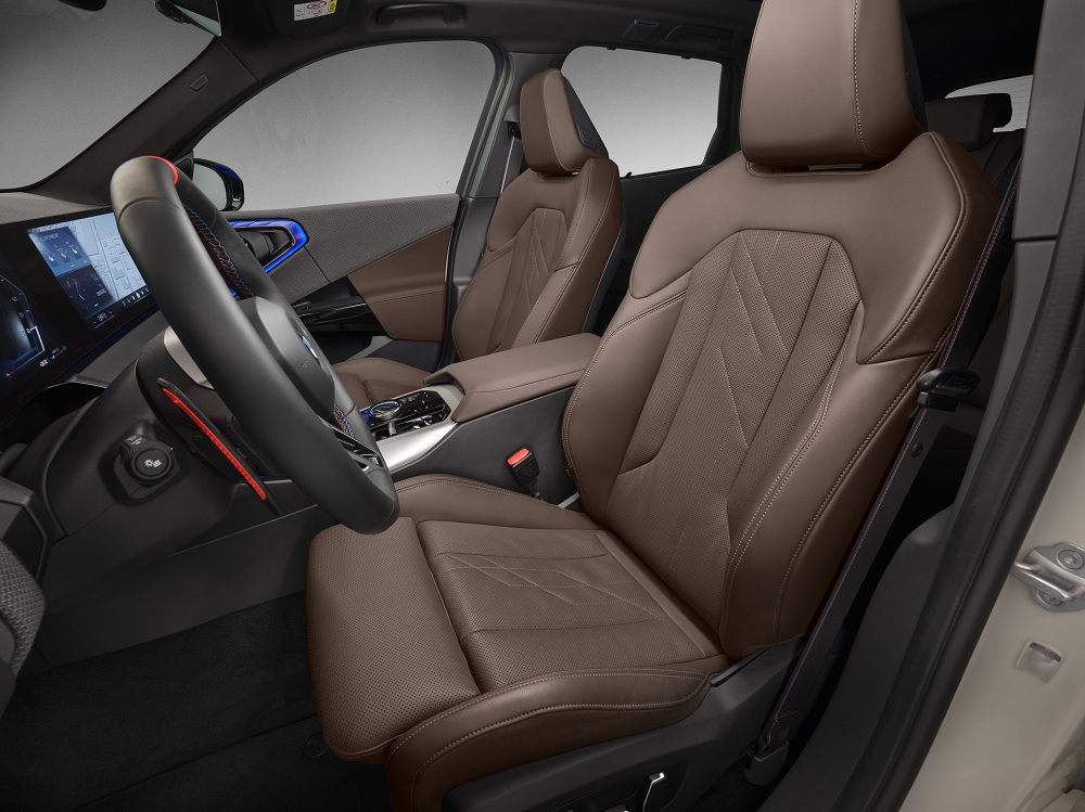 P90555206_highRes_the-new-bmw-x3-m50-x