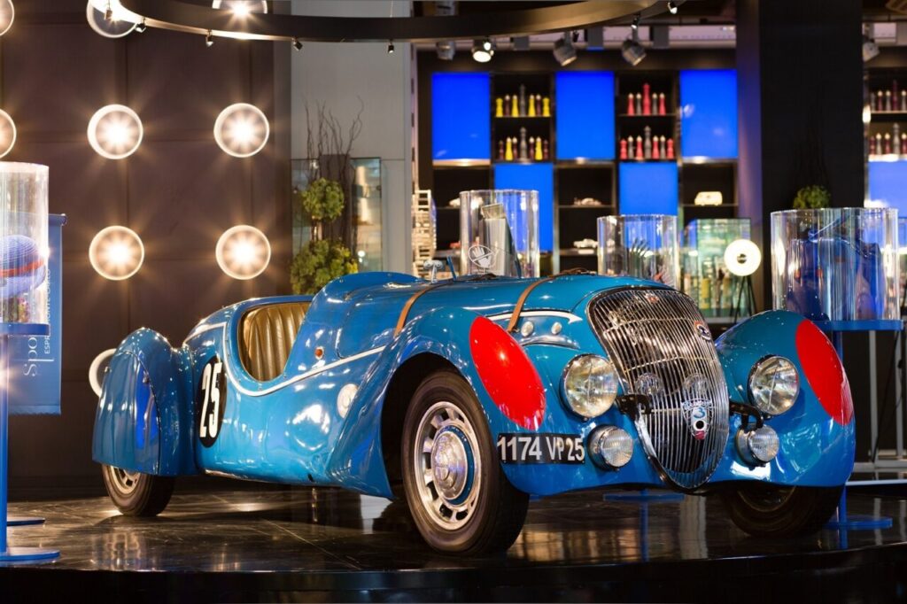 Peugeot402_90anos6