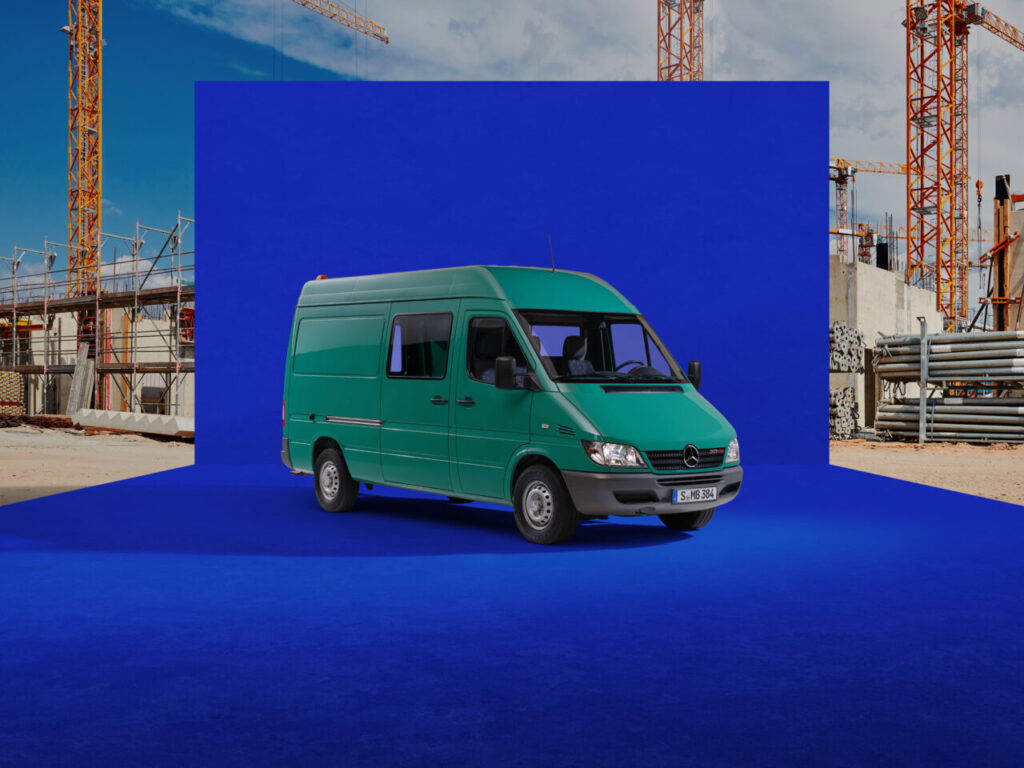 Mercedes-Benz Sprinter feiert 30-jährige Erfolgsgeschichte mit einem attraktiven Sondermodell
The Mercedes-Benz Sprinter celebrates 30 years of success, with attractive offers