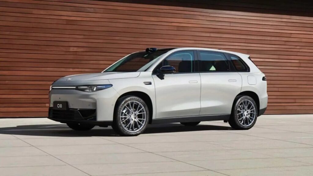 SUV elétrico C10 vai marcar a estreia da Leapmotor no Brasil