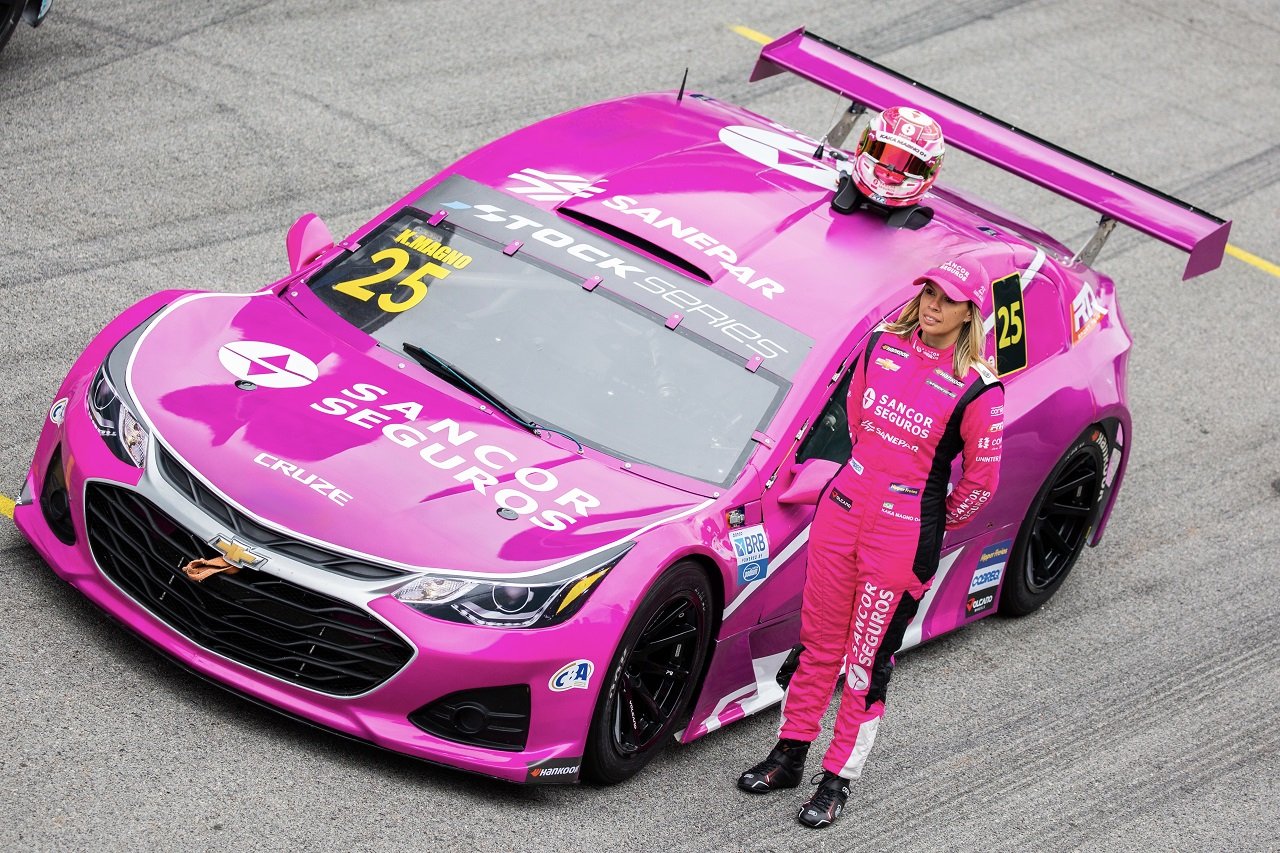 A piloto curitibana Kaká Magno: confirmada na Stock Car Light 2025