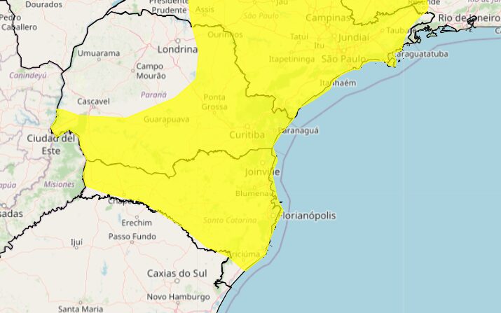amarelo
