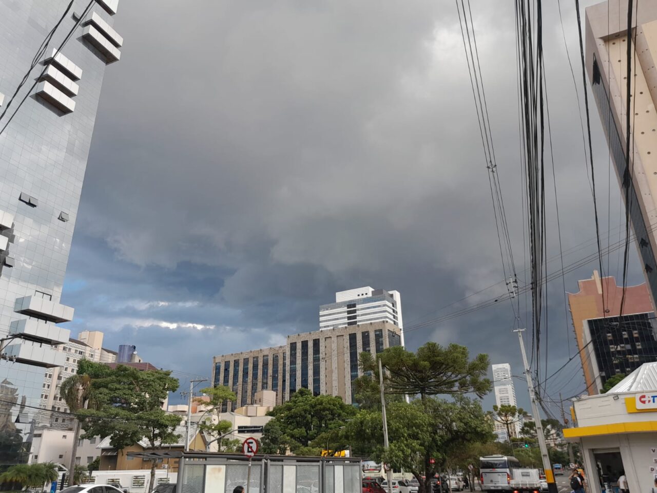 ceu de curitiba assusta