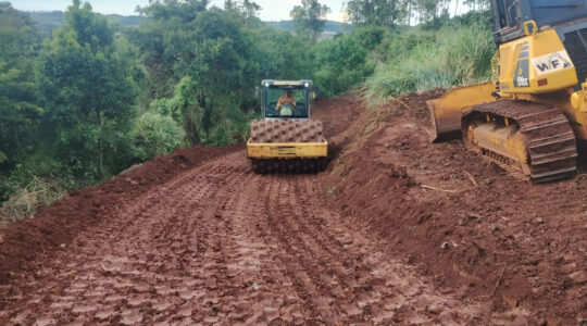 desvio_pr-445_aterro_-_caminho_de_obra