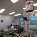Transfusão de sangue no Hemepar. Foto Gilson Abreu/Aen
