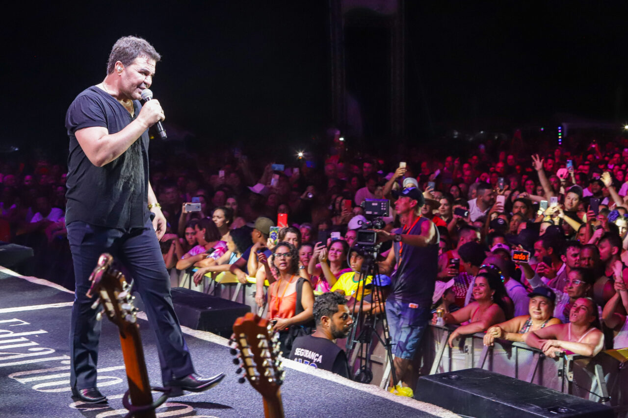 Show de Eduardo Costa