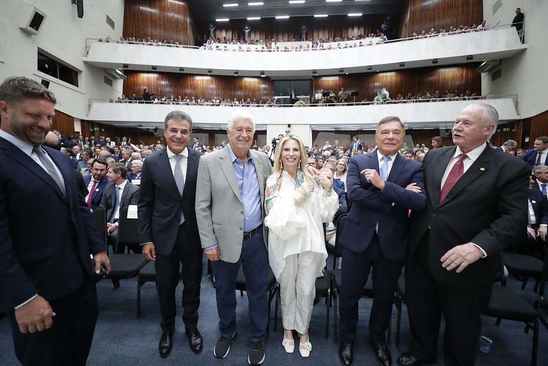ex-governadores poss curi assembleia 2