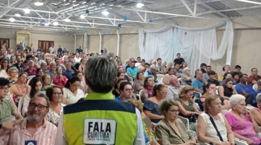 fala curitiba