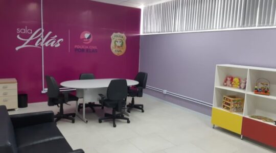 policia_civil_instala_sala_lilas_em_xaxim_para_acolhimento_de_mulheres_vitimas_de_violencia_20211209_1461645482