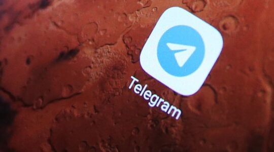 telegram_1
