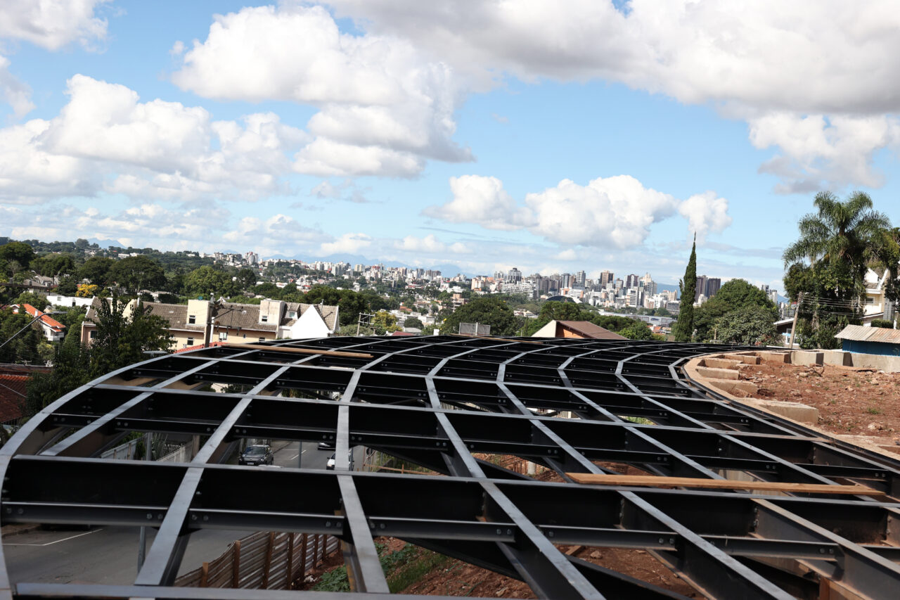 NOVO MIRANTE EM CURITIBA