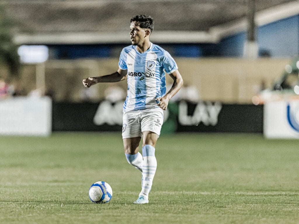 O atacante Pablo, do Londrina: na mira do Coritiba