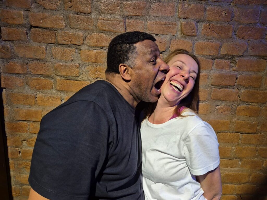 Aílton Graça e Katia Naiane