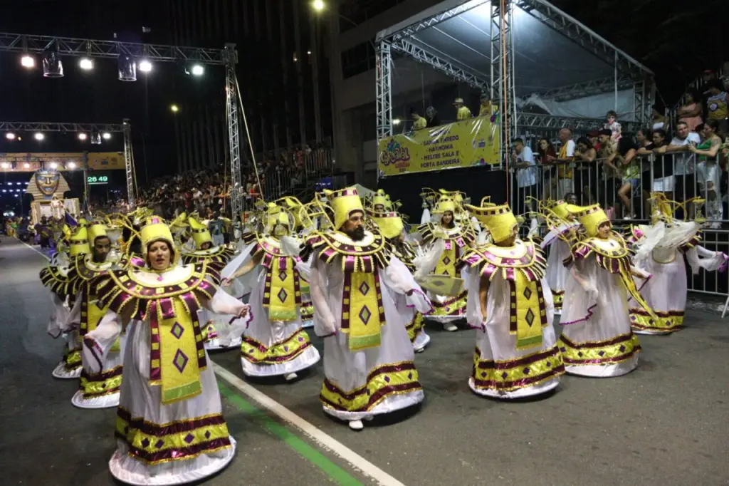 Desfile de Carnaval em Curitiba