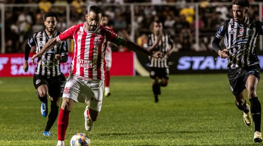 O atacante Anselmo Ramon, do CRB: na mira do Athletico Paranaense