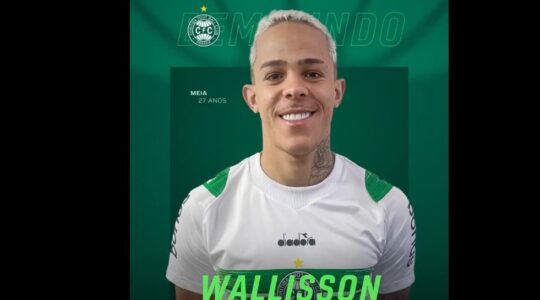 O volante Wallisson confirmado pelo Coritiba