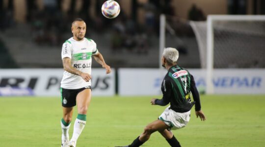 Rafinha em ação pelo Coritiba