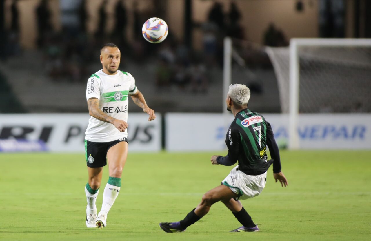 Rafinha em ação pelo Coritiba