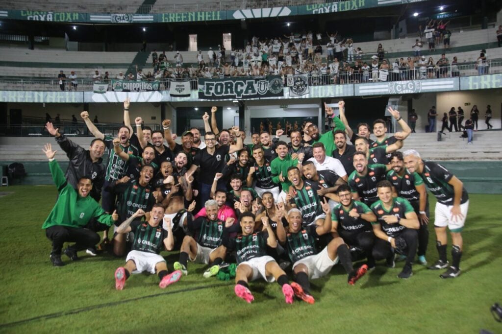 Maringá comemora a classificação sobre o Coritiba