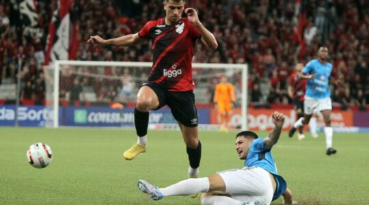Athletico x Azuriz em 2023