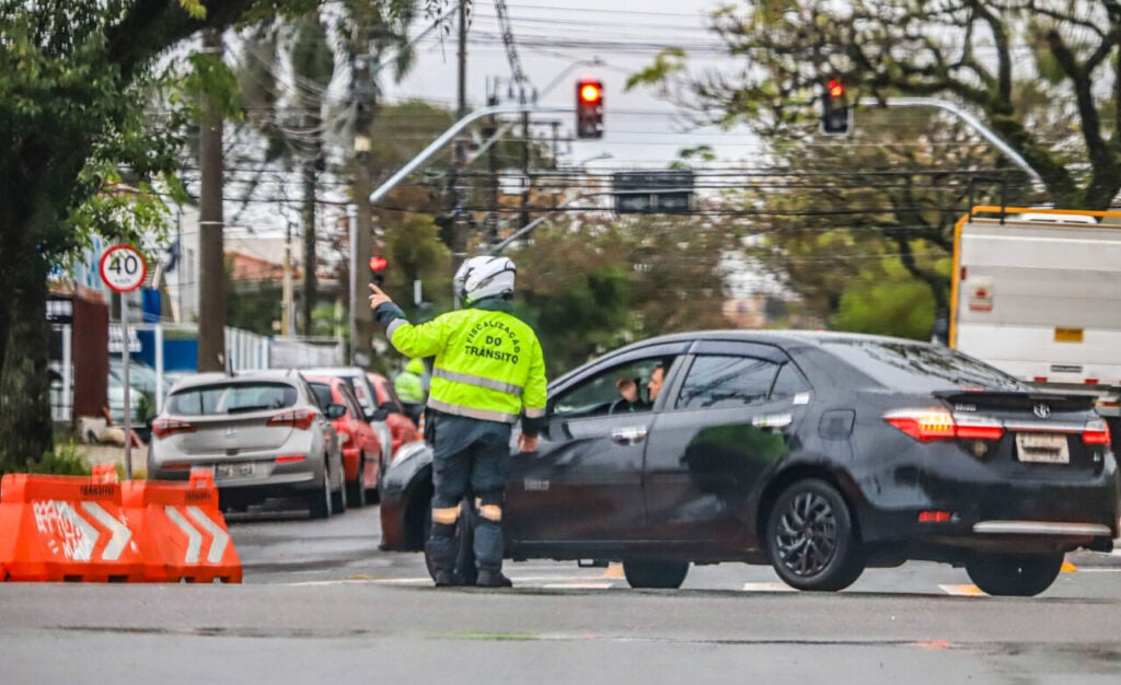 alteração no transito inter 2 curitiba