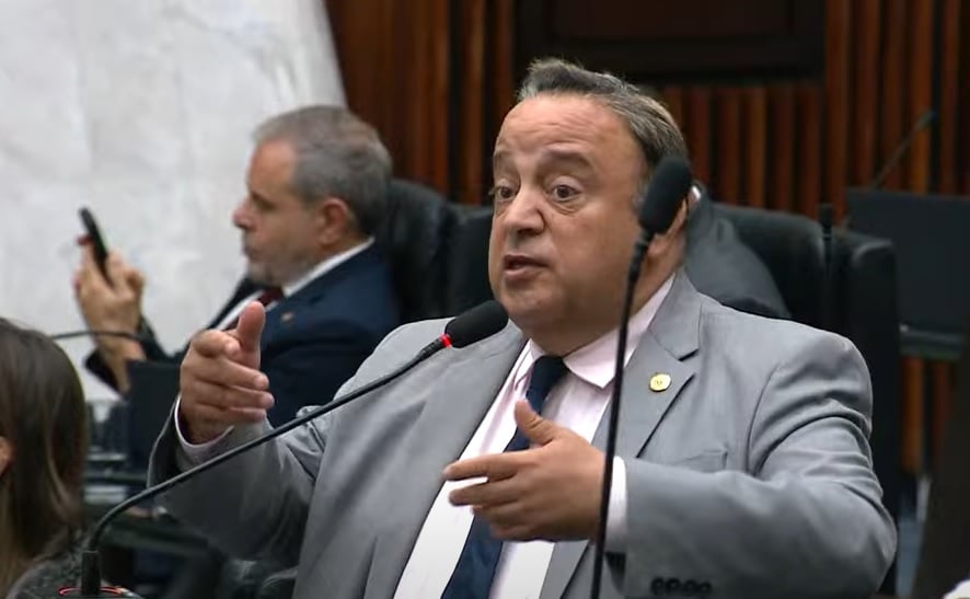 bakri sanepar deputados