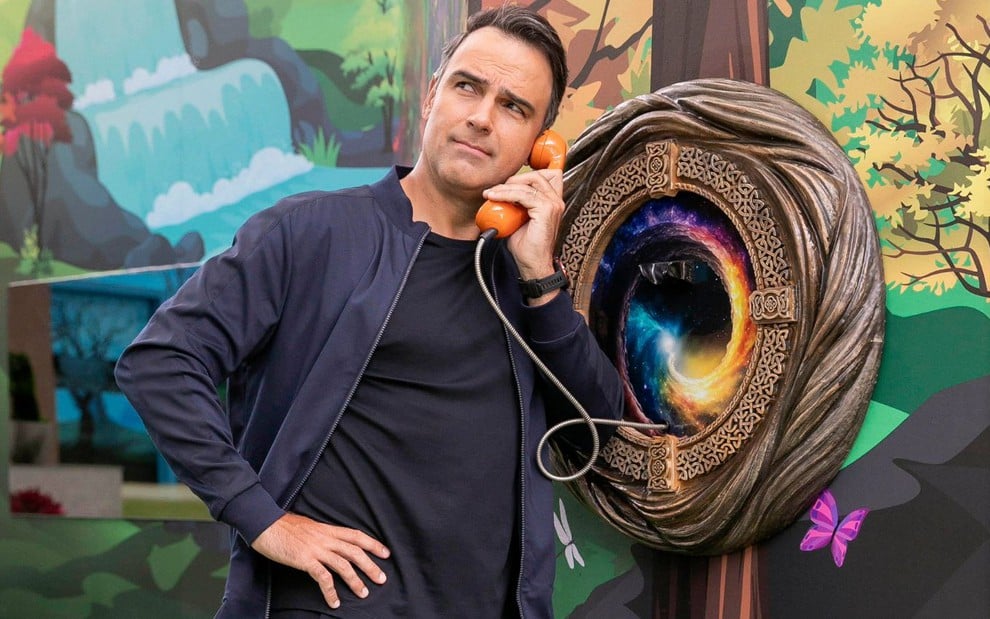 big-fone-bbb-25-que-horas-toca-dinamica-quem-atendeu-o-big-fone-domingo-09-03