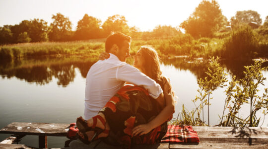 Couple on pean