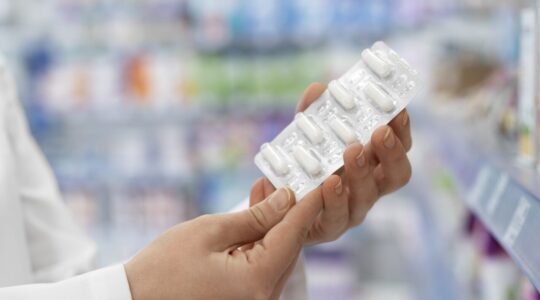 side-view-pharmacist-work